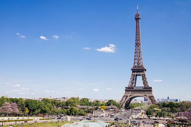 Paris: Private Walking Tour of 3 hours - Discover Paris in a Personalized 3-Hour Private Walking Tour