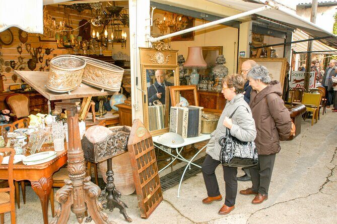 Paris: Saint Ouen Flea Market Guided Tour with Local Guide - Exploring Paris’s Saint Ouen Flea Market with a Local Guide