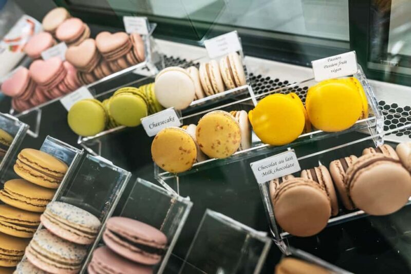 Paris: Seine Cruise and Macaron Tasting by the Eiffel Tower - Practical Details and Tips for Travelers