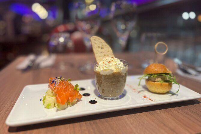 Paris Seine River dinner cruise from Alexandre III bridge - Frequently Asked Questions