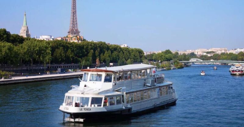 Paris : Seine River Lunch cruise from Eiffel Tower - Who Should Consider This Experience?