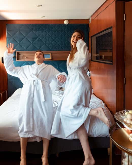 Paris: Seine Yacht Hotel Stay & Paradis Latin Cabaret show - Final Thoughts