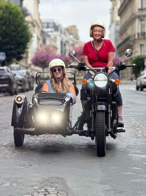Paris: Sidecar Tour with a Filmmaker to Shoot Your Moment - Who Will Love This Tour?