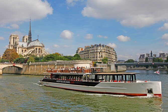 Paris Sightseeing Tour with Seine River Cruise from Disneyland® - A Deep Dive into the Experience