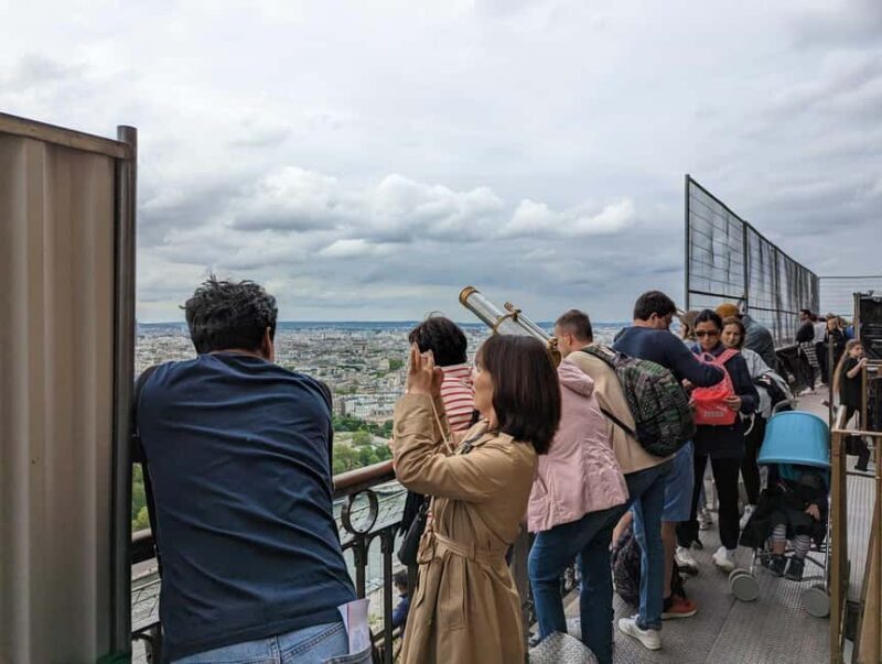 Paris: Skip-the-Line Eiffel Tower and Trocadero Gardens Tour - Practical Details and What to Keep in Mind