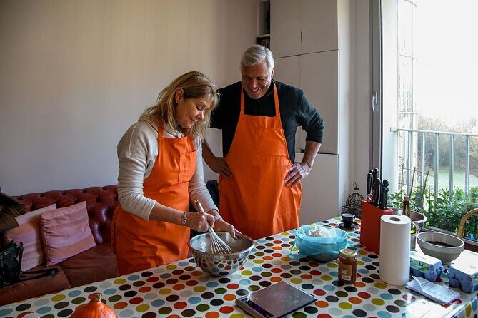 Paris Small Group French Christmas Cooking Class - Key Points