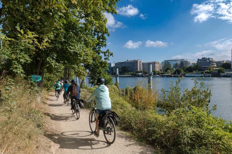 Paris to Versailles by electric bike - Nature and discovery ride - A Detailed Look at the Experience