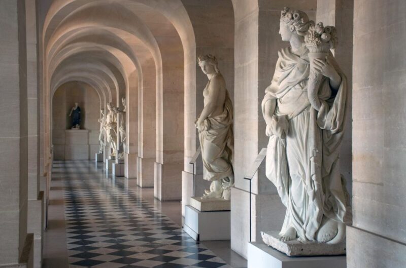 Paris to Versailles: Private Guided Tour with Transport - The Itinerary: What You Can Expect