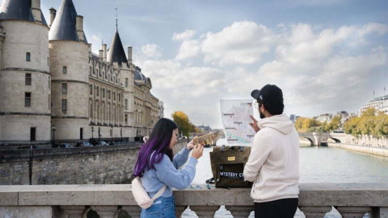 Paris: Treasure Hunt & Walking Tour "Secret Weapon X" - The Pacing and Group Size