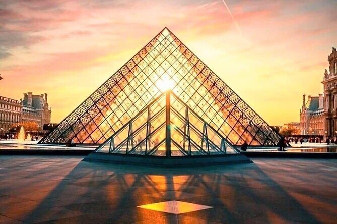 Paris until the heart of the night - Who Will Love This Tour?
