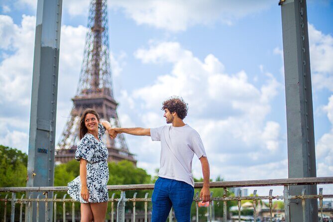 Paris: Your Own Private Photoshoot at the Eiffel Tower - In-Depth Review: What Makes This Photoshoot Stand Out