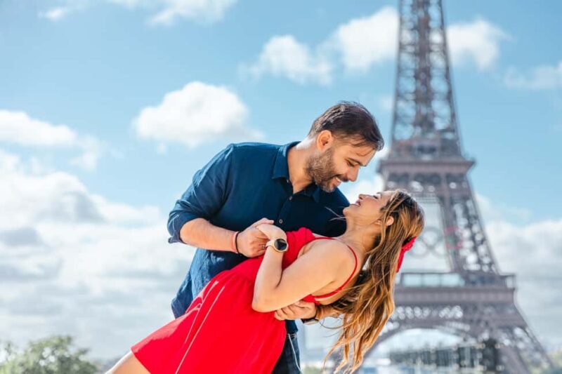 Parisian Proposal Perfection. Photography/Reels & Planning - A Closer Look at the Experience