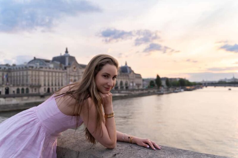 Paris:sunset photoshoot in  of Paris- Louvre Orsay Eiffel - Key Points