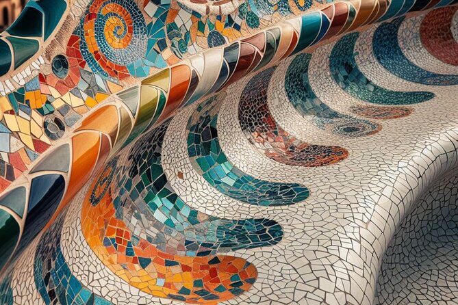 Park Guell Guided Tour in Barcelona with Entry - Exploring Park Güell with a Guided Twist