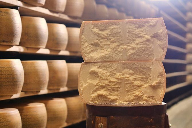 Parmigiano-Reggiano Cheese Factory Small group Tour From Parma - A Genuine Taste of Italy’s Parmesan Heritage: Parmigiano-Reggiano Cheese Factory Small Group Tour From Parma