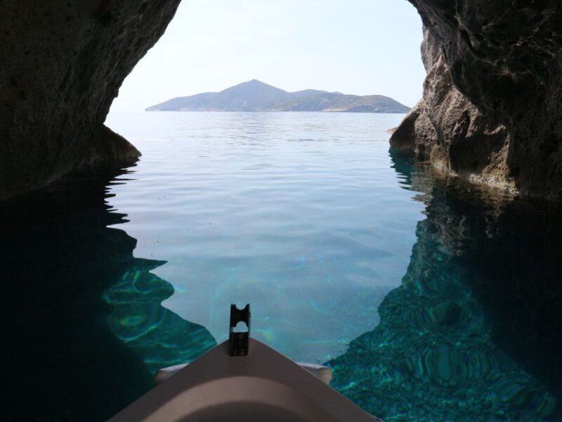 Paros: Antiparos Island and Despotiko Private Boat Trip - Discovering the Islands by Sea: An In-Depth Look
