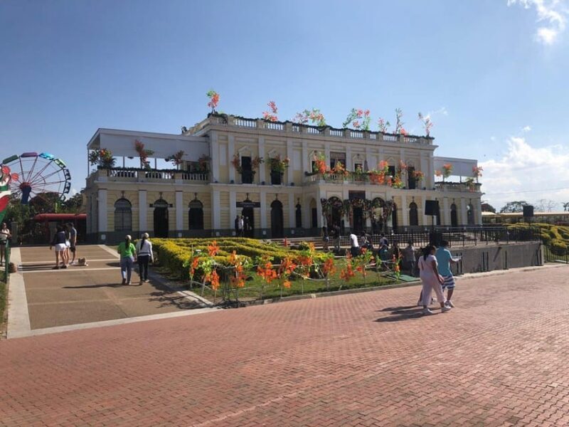 Parque del Café with Private Transportation and Tickets - FAQ