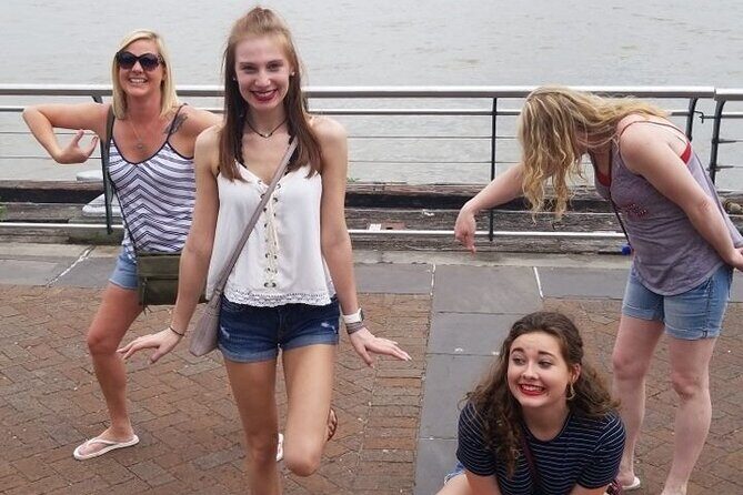 Participate in a Fun Scavenger Hunt in Branson by 3Quest Challenge - Who Will Love This?