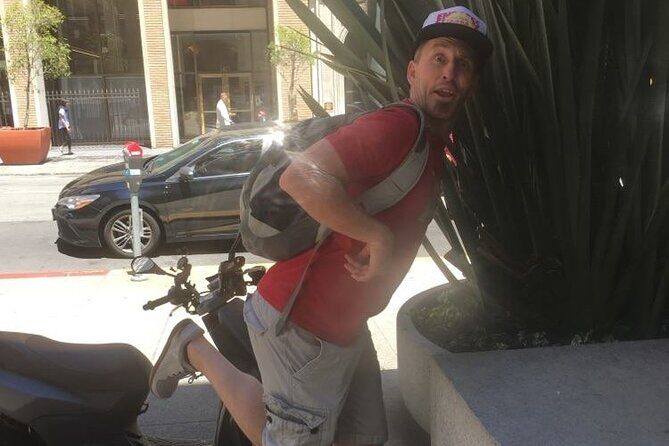 Participate in a Fun Scavenger Hunt in Los Angeles by Wacky Walks - FAQ