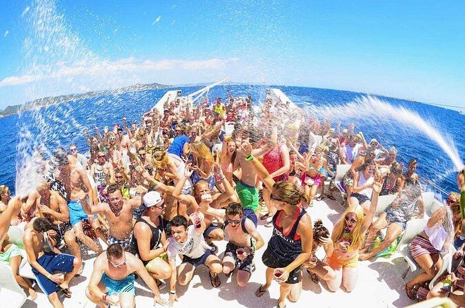 Party Boat Tour in Punta Cana - FAQ