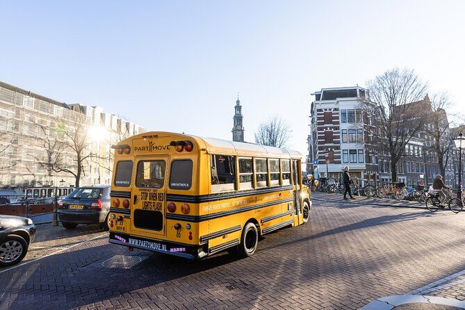 Partybus Amsterdam for 15 persons (1 hour drive) - Key Points