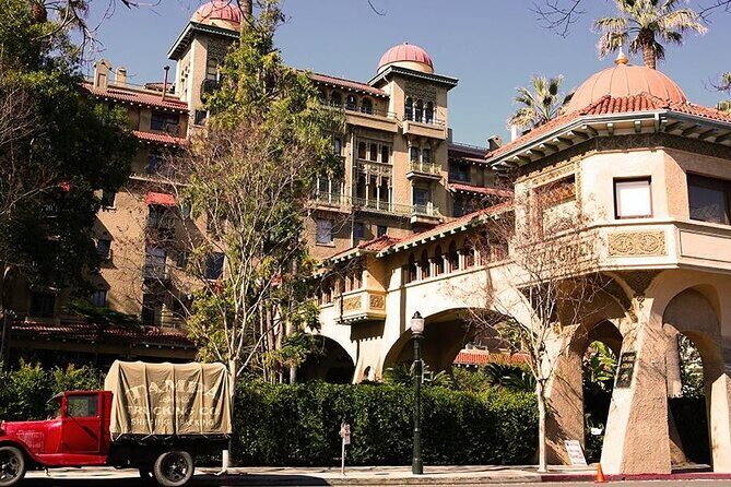 Pasadena Scavenger Hunt and Escape Game - Key Points