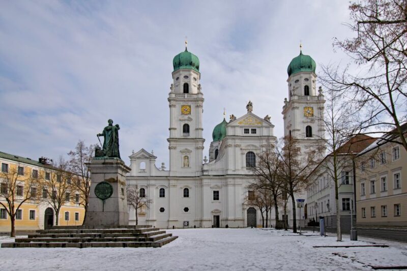 Passau: 1-Hour Guided City Walking Tour - Who Should Consider This Tour?