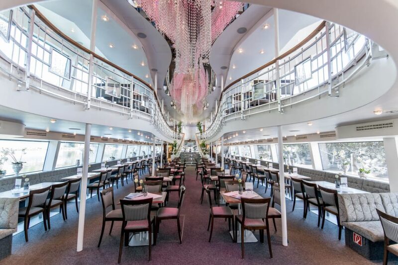 Passau: Crystal Ship Sightseeing Cruise - An In-Depth Look at the Crystal Ship Experience