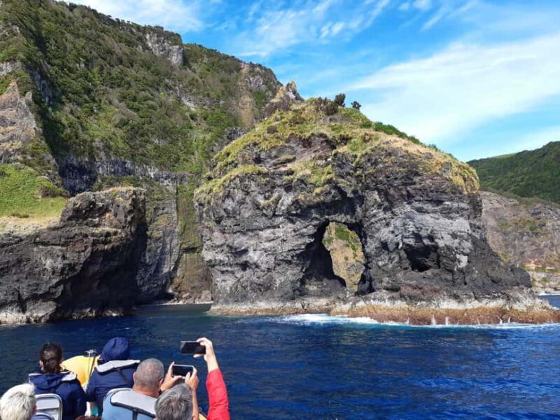 Passeios Turísticos: Trip to Corvo by Boat - An In-Depth Review of the Boat Trip to Corvo