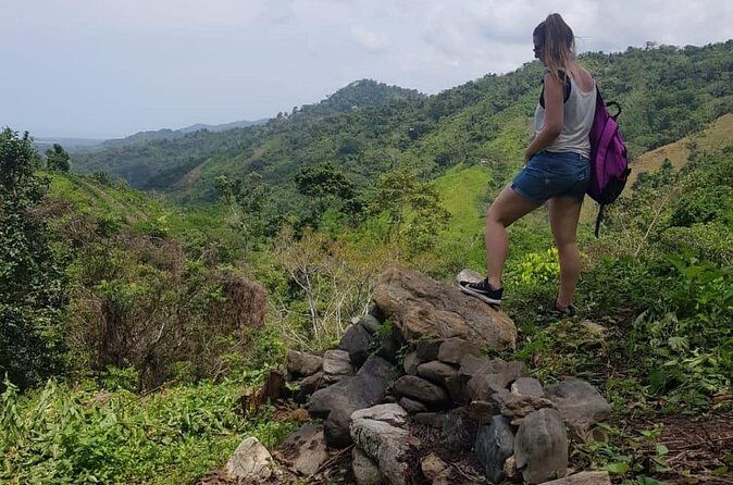 Passion Fruit and El Saltillo Waterfall Tour - Authentic Experiences and Authentic Guides