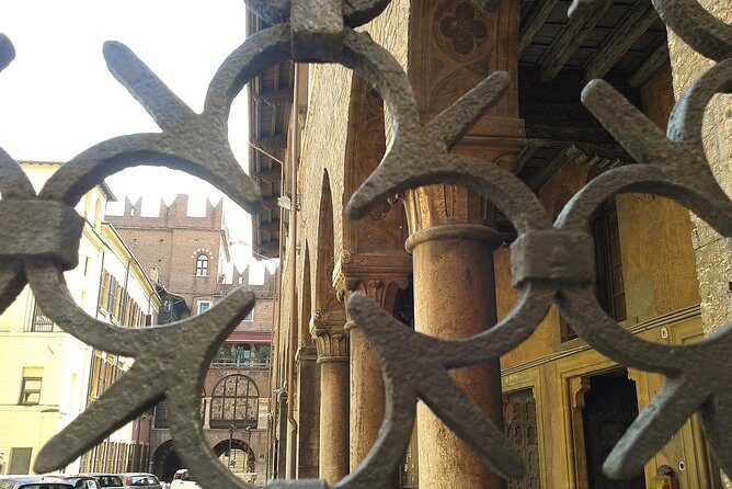 Passionate Verona: Living Romeo and Juliet's Story - What the Tour Means for You