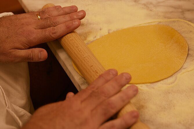 Pasta and Gelato Cooking Class in the heart of Florence - Who Should Book This?