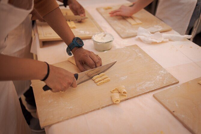 Pasta Cooking Class in Rome - Fettuccine Class in Piazza Navona - FAQ