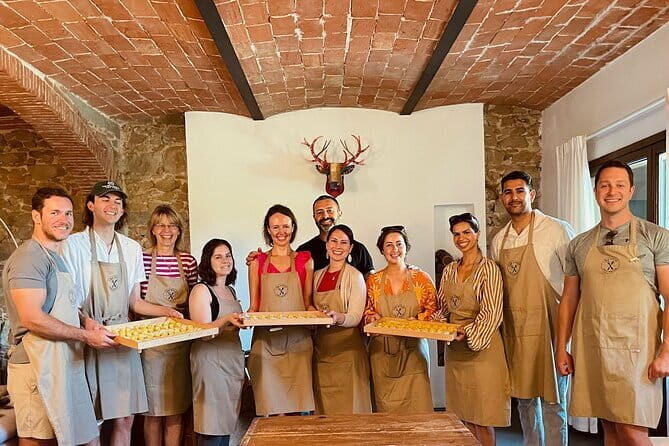 Pasta Cooking class in the countryside - A Closer Look at the Tuscany Pasta Class Experience