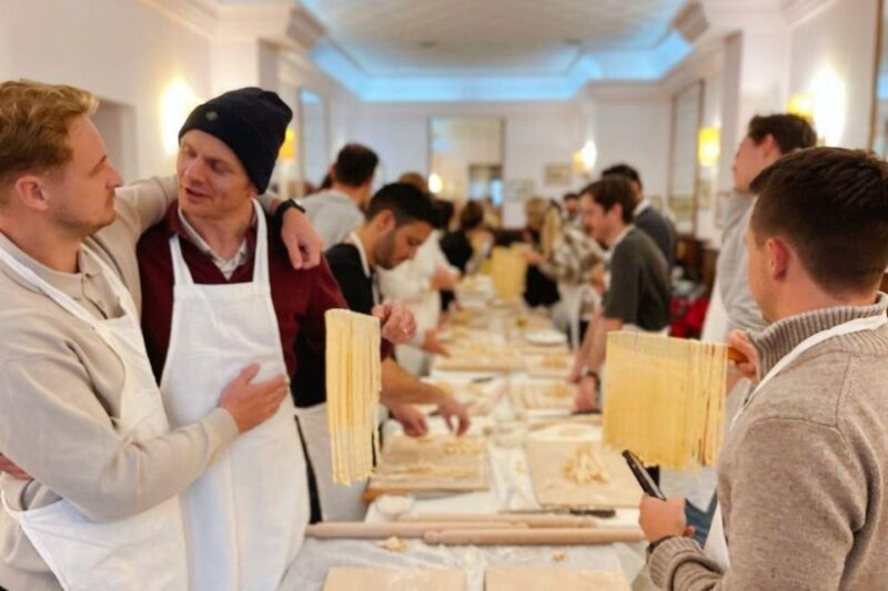 Pasta Cooking Class with Pesto Sauce Making in Rome Center - Who Should Consider This Tour?