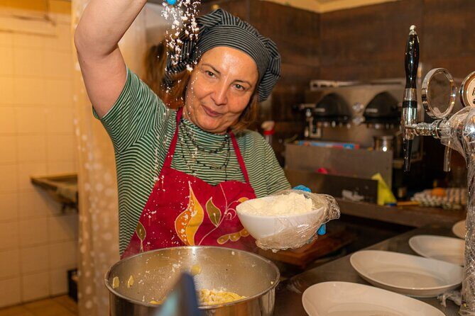 Pasta & Tiramisu: Authentic Italian Cooking Class - Authentic Italian Cooking Experience in Rome: Pasta & Tiramisu Class