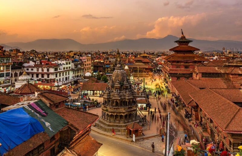 Patan & Bhaktapur Durbar Square Tour & Lunch - Private/Group - Exploring Patan Durbar Square