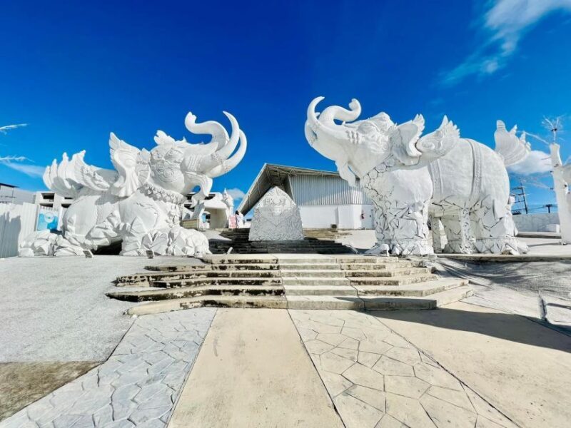 Pattaya: Frost Magical Ice of Siam Entry Ticket - Pattaya: Frost Magical Ice of Siam Entry Ticket – A Chilly Escape in the Tropics