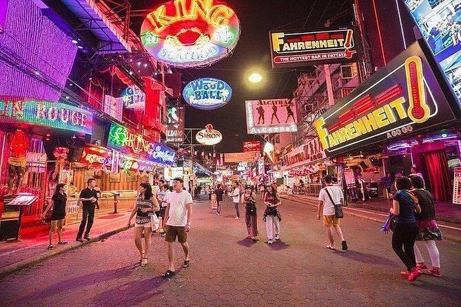 Pattaya Nightlife by Songthaew - Drink Drunk Drunk Night - Key Points