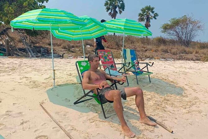 Pattaya: Private Speedboat 2-4 Islands Hopping with Lunch - Frequently Asked Questions