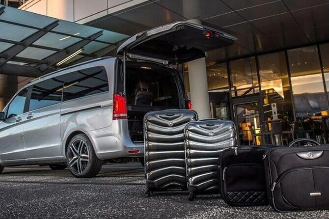 Pattaya to BKK, DMK or U-Tapao Private Airport Transfers - A Deep Dive into the Pattaya to Bangkok U-Tapao Transfer Experience