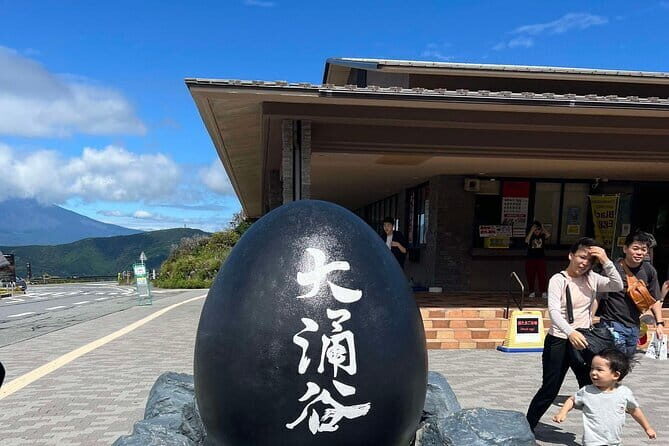 Peaks & Peace: Mt. Fuji, Fuji Stupa & Hakone Tour - Frequently Asked Questions