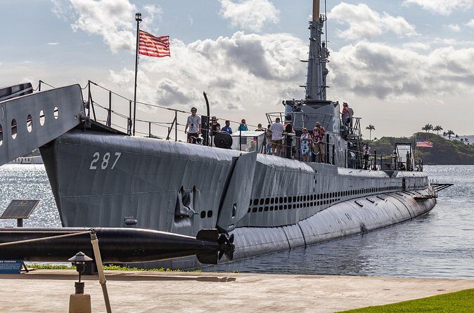 Pearl Harbor All Access & Downtown Honolulu Private Tour - FAQ