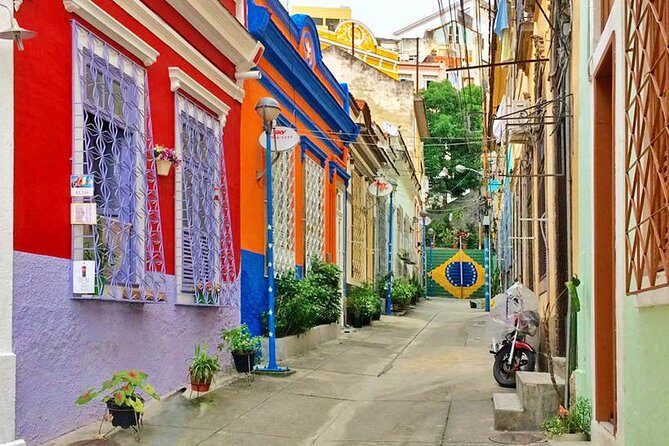 Pedra do Sal - The History of Samba (with transfer and welcome drink) - A Closer Look at the Pedra do Sal – The Heart of Samba