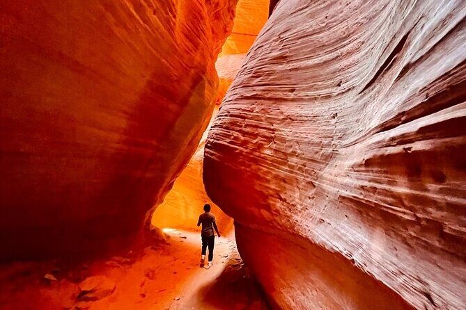Peek-A-Boo Slot Canyon Adventure (Private) - An In-Depth Look at the Peek-A-Boo Slot Canyon Adventure