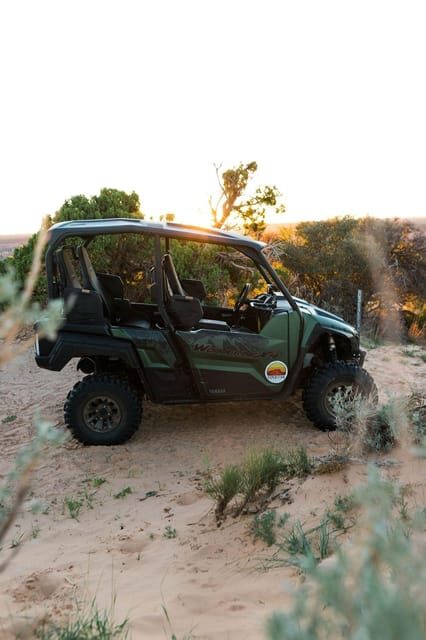 Peekaboo Slot Canyon: UTV Tour - The Experience in Detail: Step-by-Step