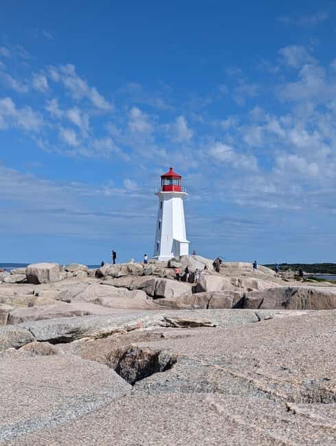 Peggys Cove & Lunenburg + 3 Hidden Gems  Full Day Tour - Key Points