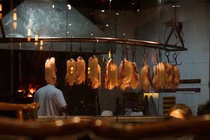 Peking Duck Dining Experience with Amazing Shanghai Night Lights - A Deep Dive into the Experience