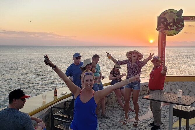 Pelican Bar & Ricks Cafe Negril Private Tour - FAQ