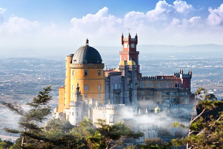 Pena Palace Fast Track, Sintra and Cascais Full-Day Tour - An In-Depth Look at the Pena Palace Fast Track, Sintra and Cascais Full-Day Tour